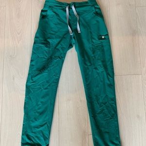 Beautiful figs scrubs scrub bottoms in a XXS, AMAZING CONDITION!